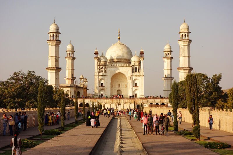Bibi Ka Maqbara: mini Taj Mahal